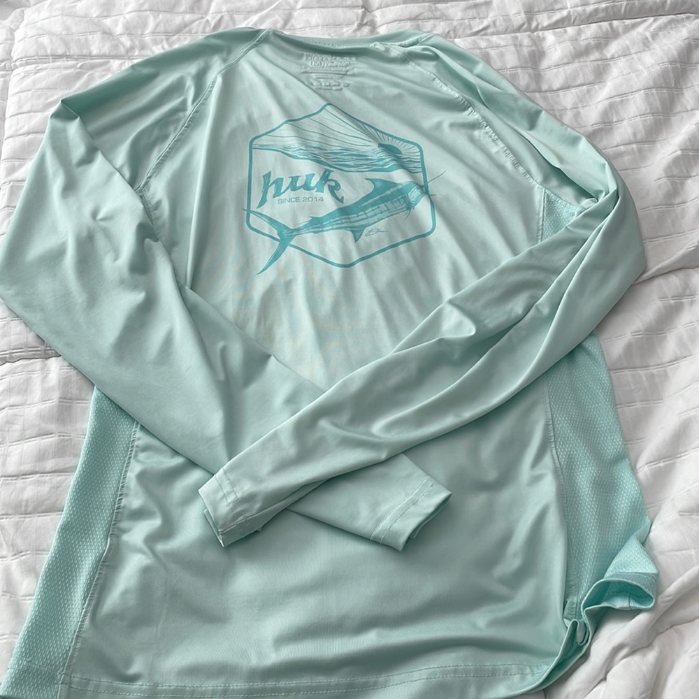 Huk women’s Sun shirt